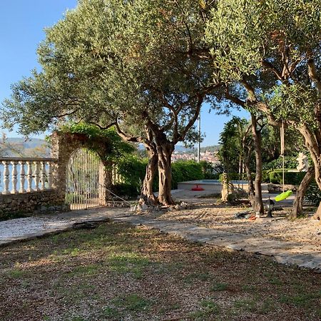 Apartments Villa Julia Trogir Eksteriør bilde