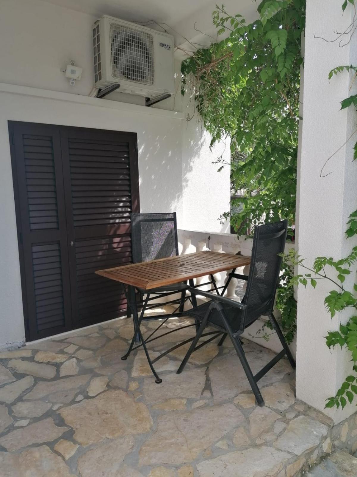 Apartments Villa Julia Trogir Eksteriør bilde
